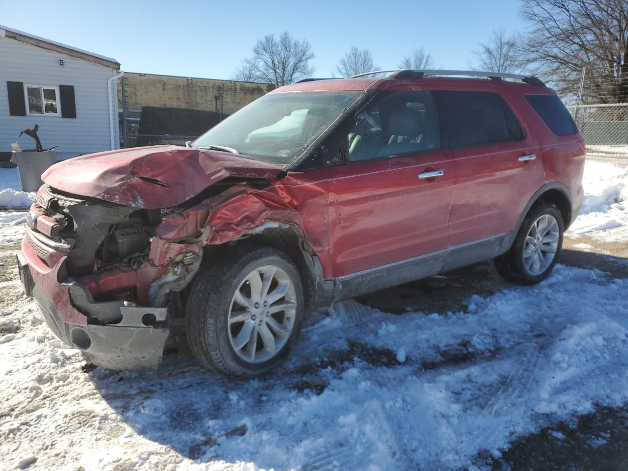  Salvage Ford Explorer