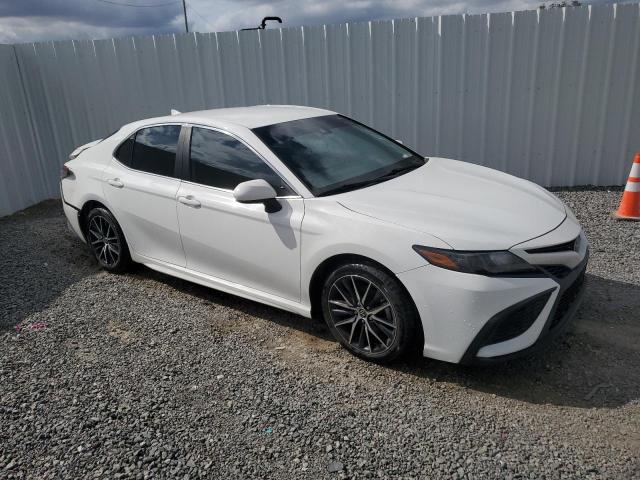 Vin: 4t1g11ak3mu579464, lot: 42397765, toyota camry se 20254