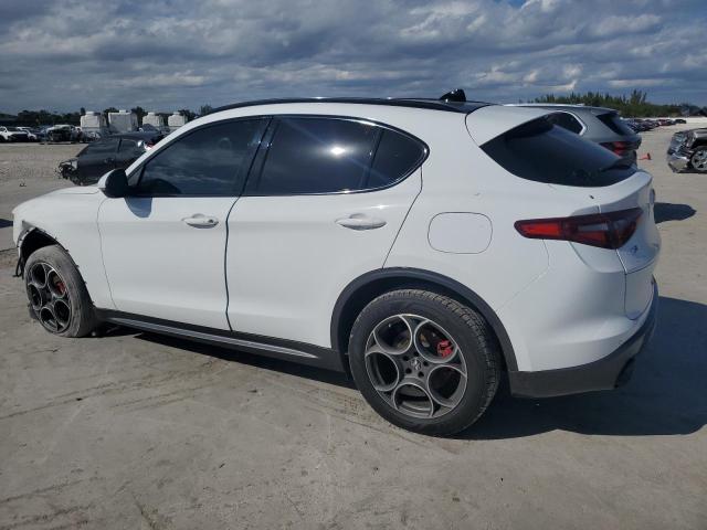 2022 ALFA ROMEO STELVIO TI ZASPAKBN7N7D42194