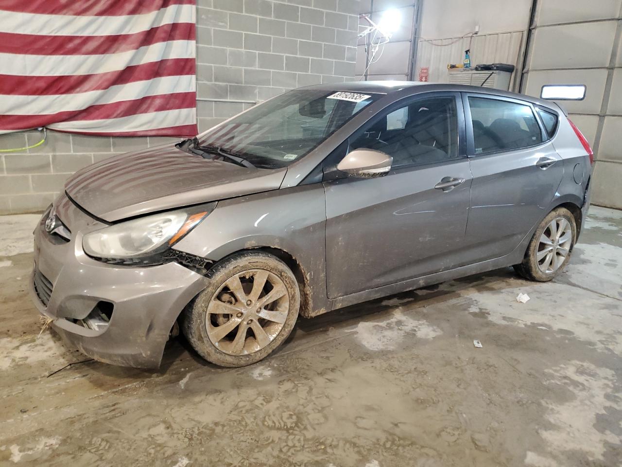  Salvage Hyundai ACCENT