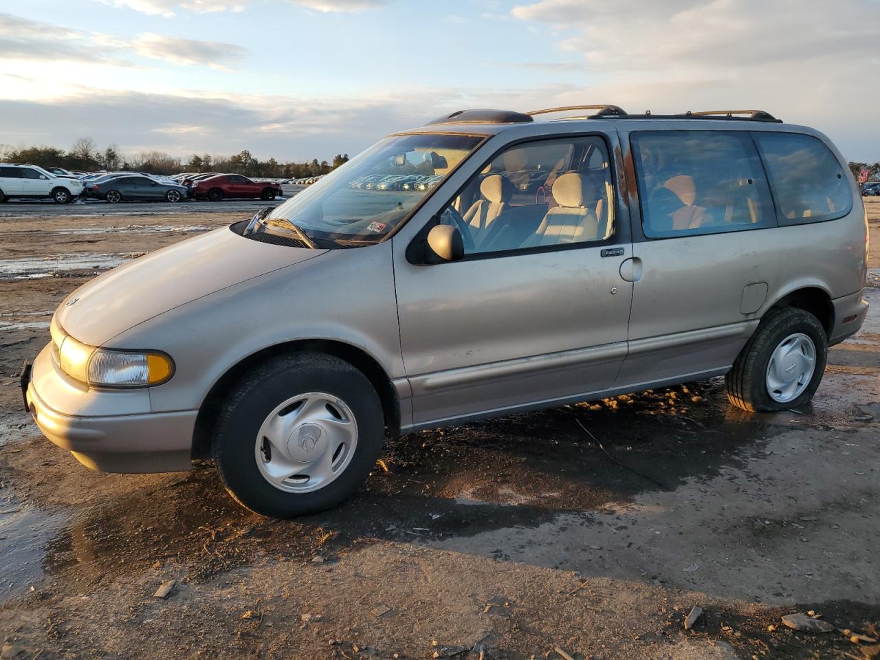  Salvage Nissan Quest