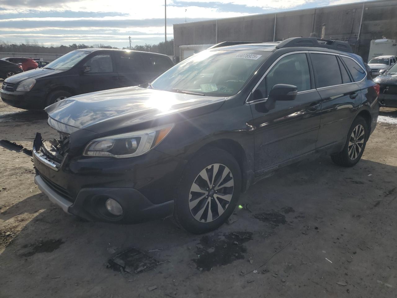  Salvage Subaru Outback