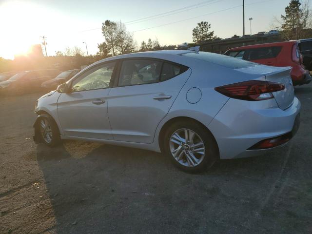 2019 HYUNDAI ELANTRA SE KMHD84LF5KU738160