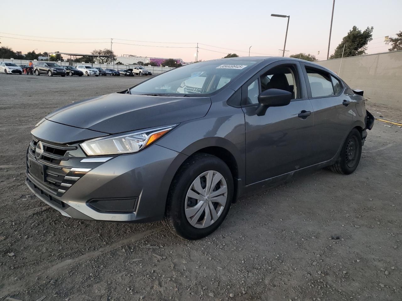NISSAN VERSA S