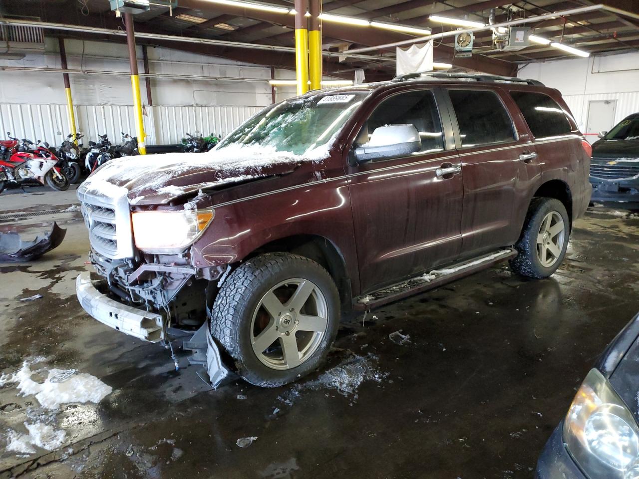  Salvage Toyota Sequoia