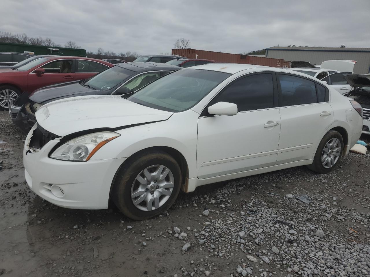  Salvage Nissan Altima