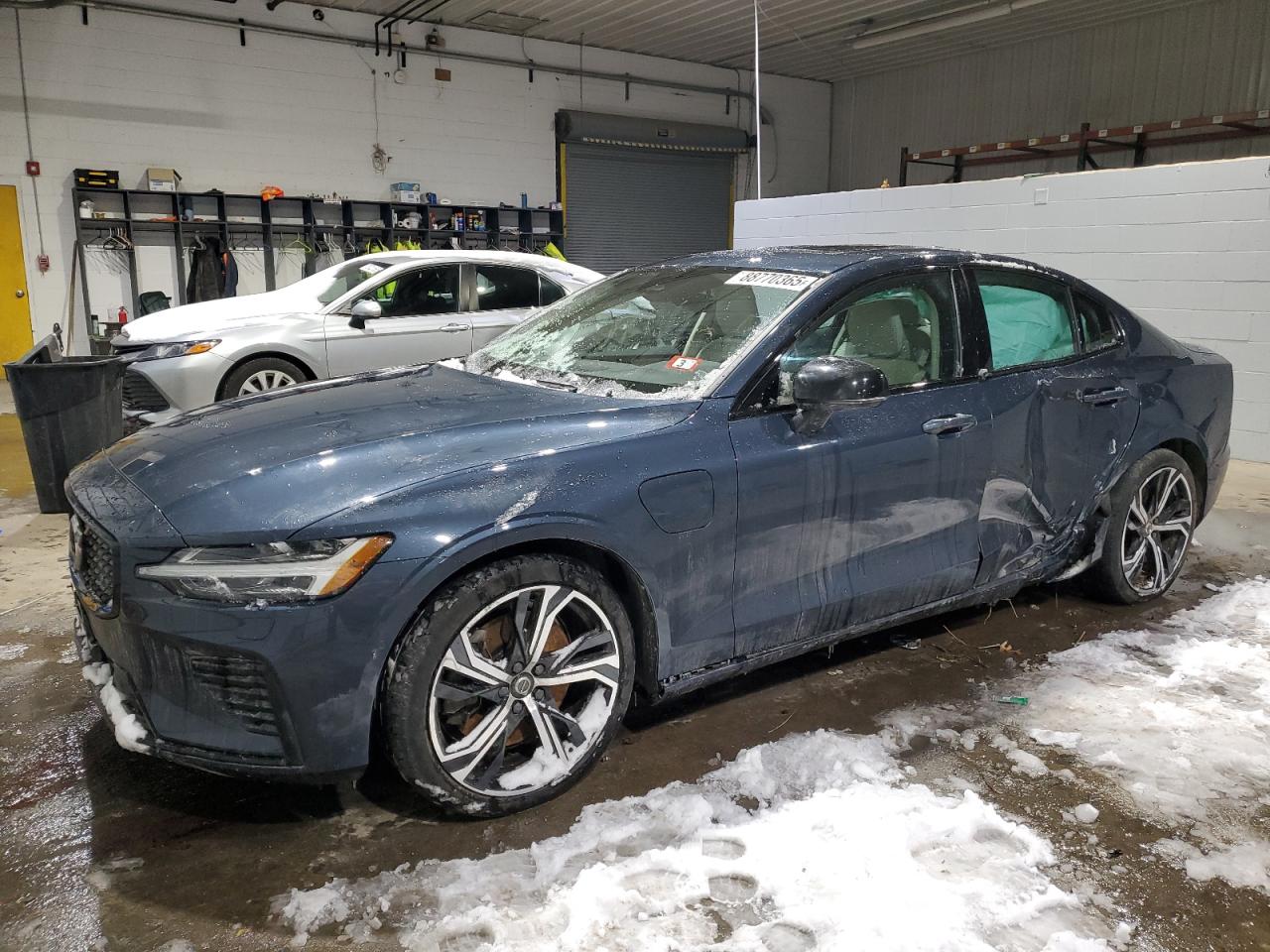 VOLVO S60 PLUS