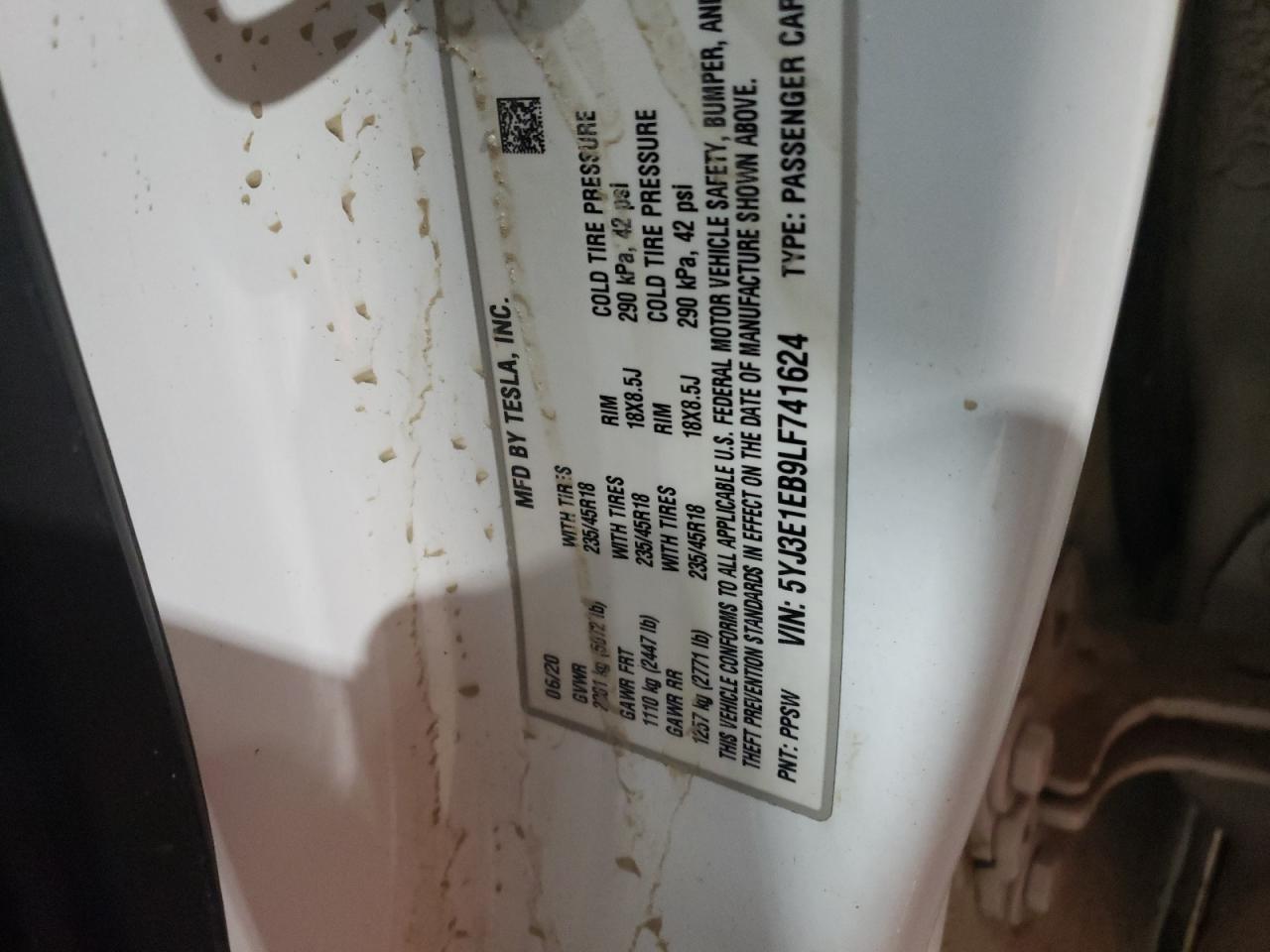 Tesla Model 3 2020