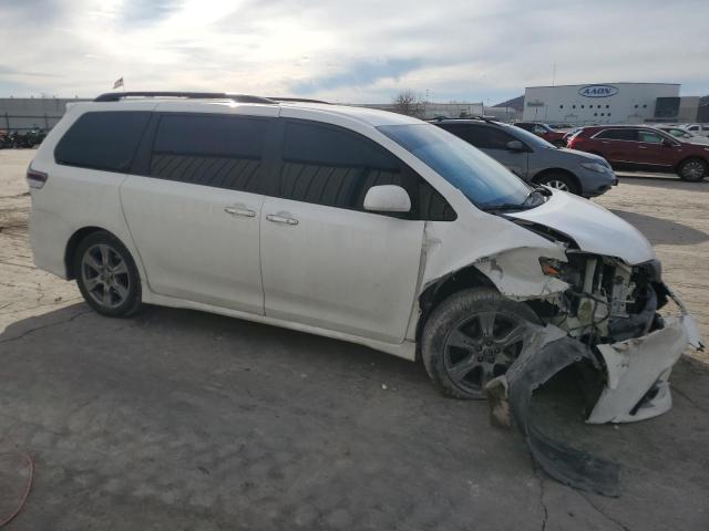 2018 TOYOTA SIENNA SE 5TDXZ3DC9JS919486