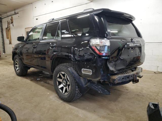 2018 TOYOTA 4RUNNER SR - JTEBU5JR3J5534942