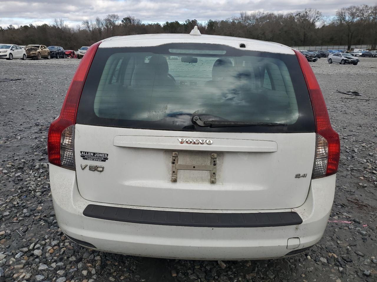 Lot #3048391734 2008 VOLVO V50 2.4I