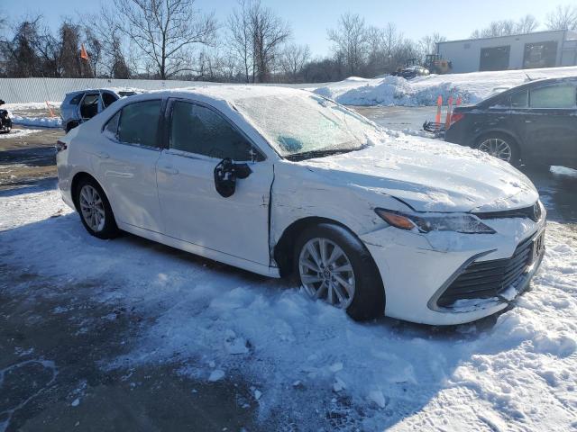 2022 TOYOTA CAMRY LE - 4T1C11AK4NU635931