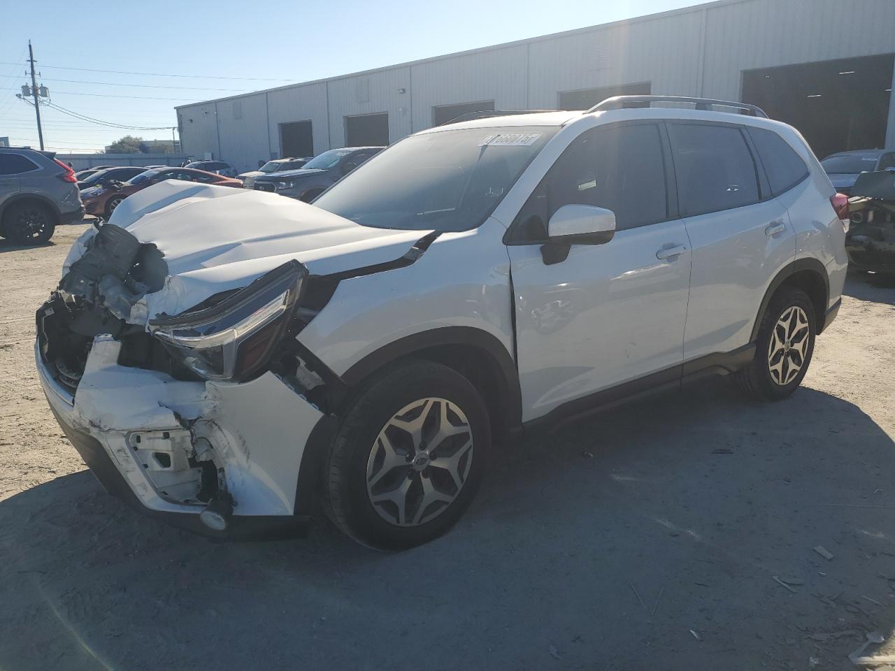  Salvage Subaru Forester