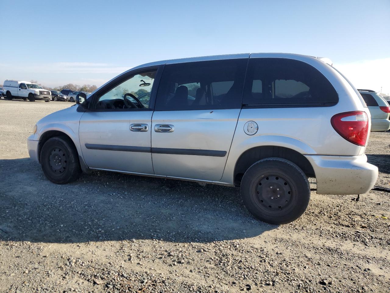 Lot #3050615099 2005 CHRYSLER TOWN & COU