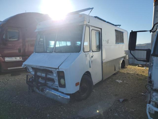 CHEVROLET P30 1989 white  gas 1GCHP32K7K3334977 photo #1
