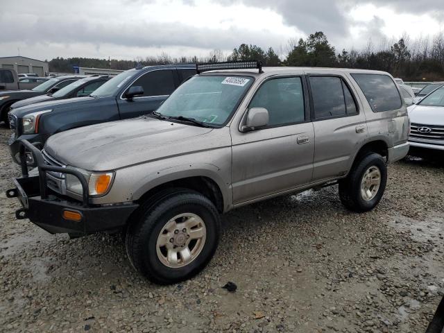 TOYOTA 4RUNNER SR