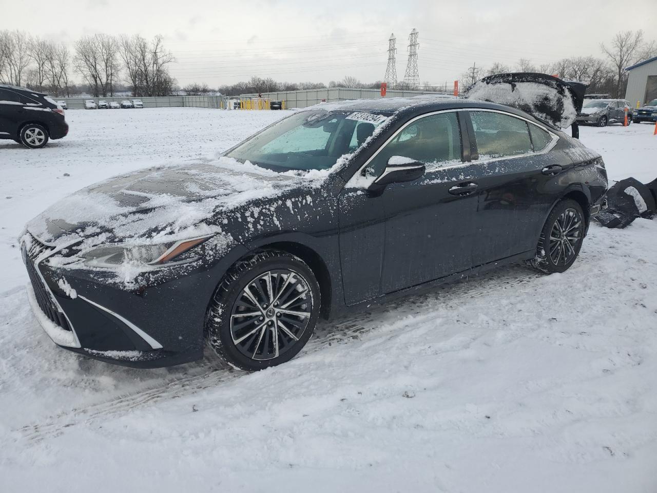  Salvage Lexus Es