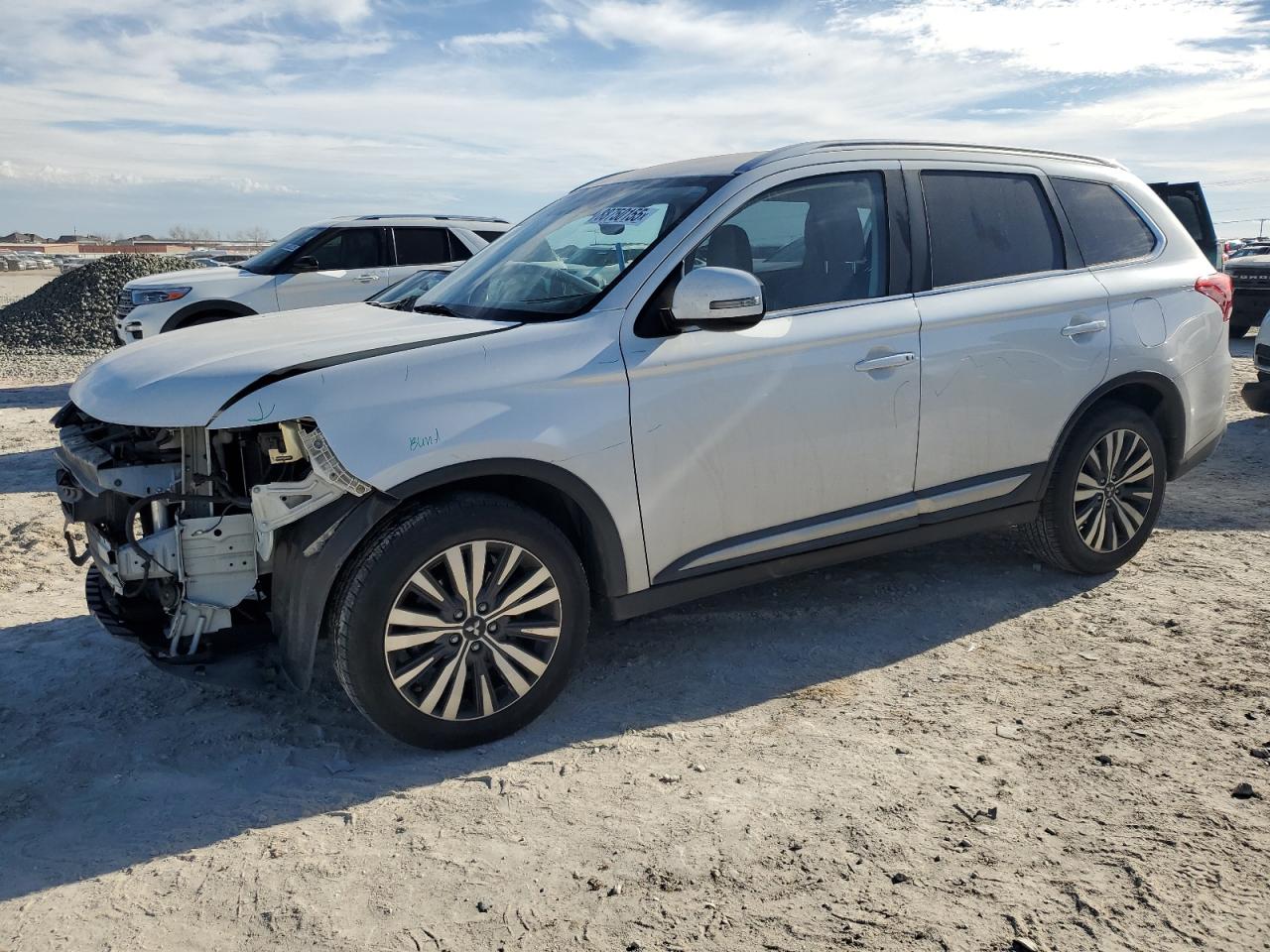 JA4AD3A34LZ033211 MITSUBISHI OUTLANDER 2020