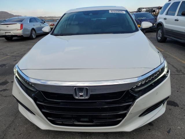 2018 HONDA ACCORD TOU - 1HGCV2F97JA017200