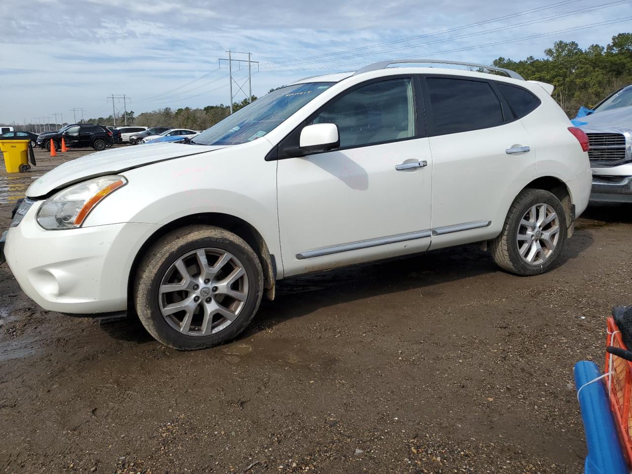  Salvage Nissan Rogue