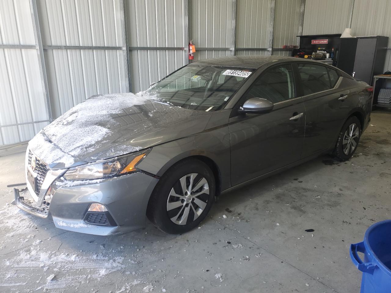  Salvage Nissan Altima