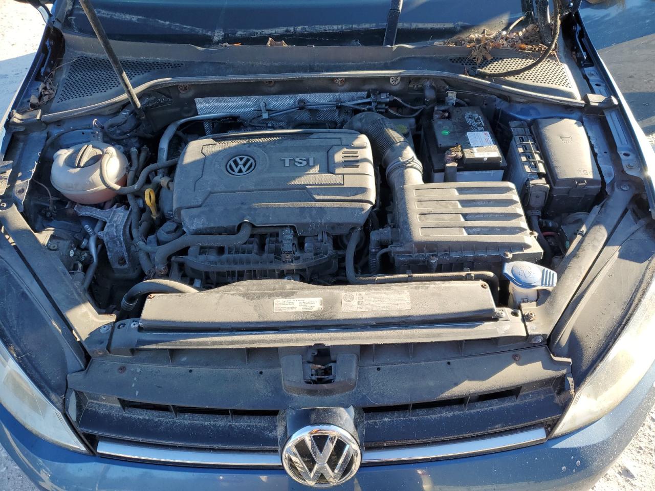 Lot #3050407886 2016 VOLKSWAGEN GOLF S/SE