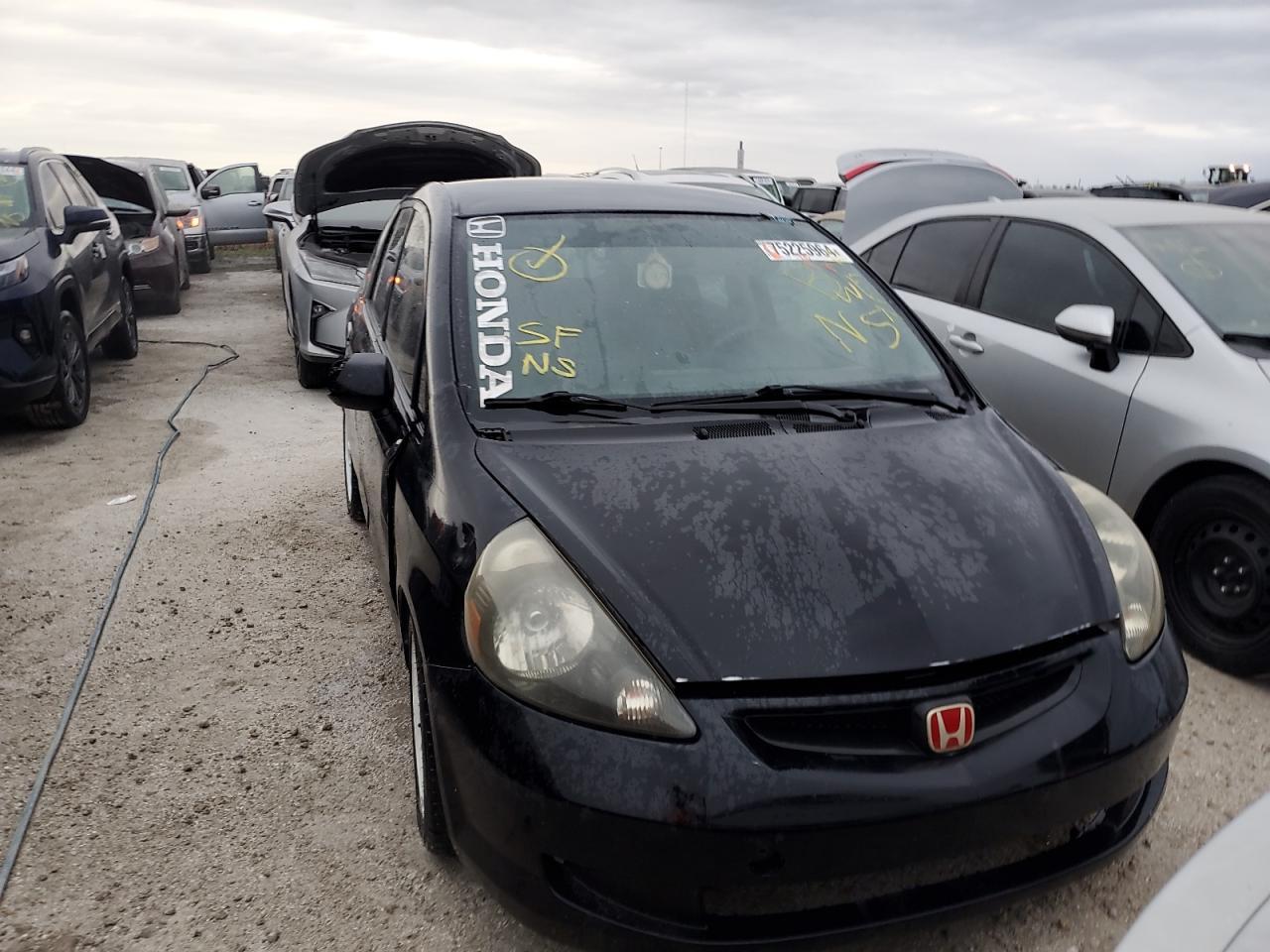 Lot #3045716327 2008 HONDA FIT