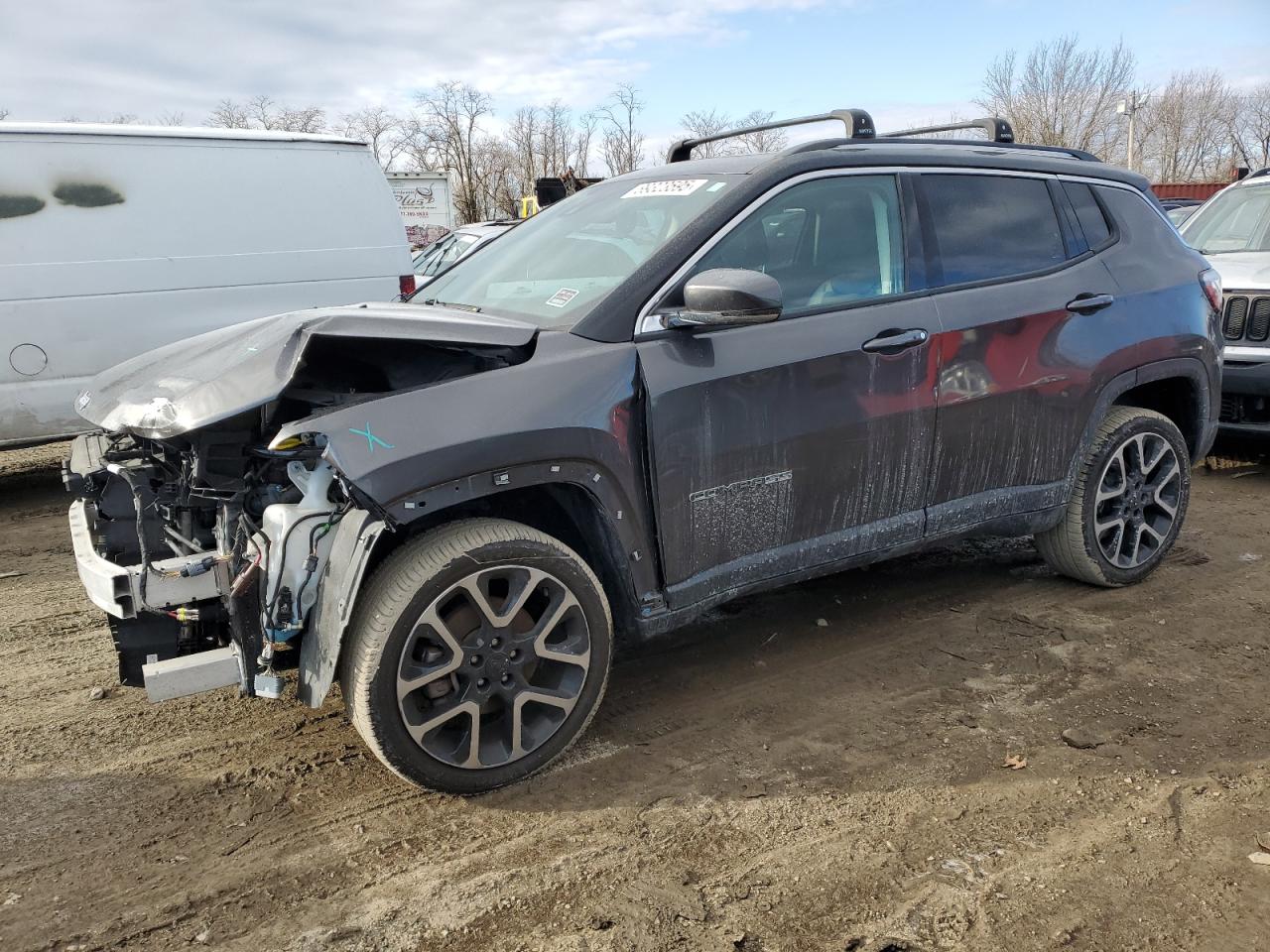  Salvage Jeep Compass