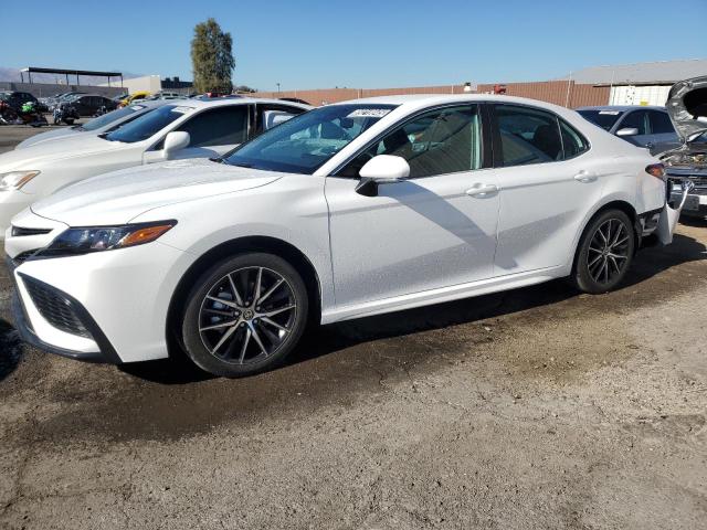 Vin: 4t1g11ak9ru882935, lot: 89218045, toyota camry se night shade 2024 img_1