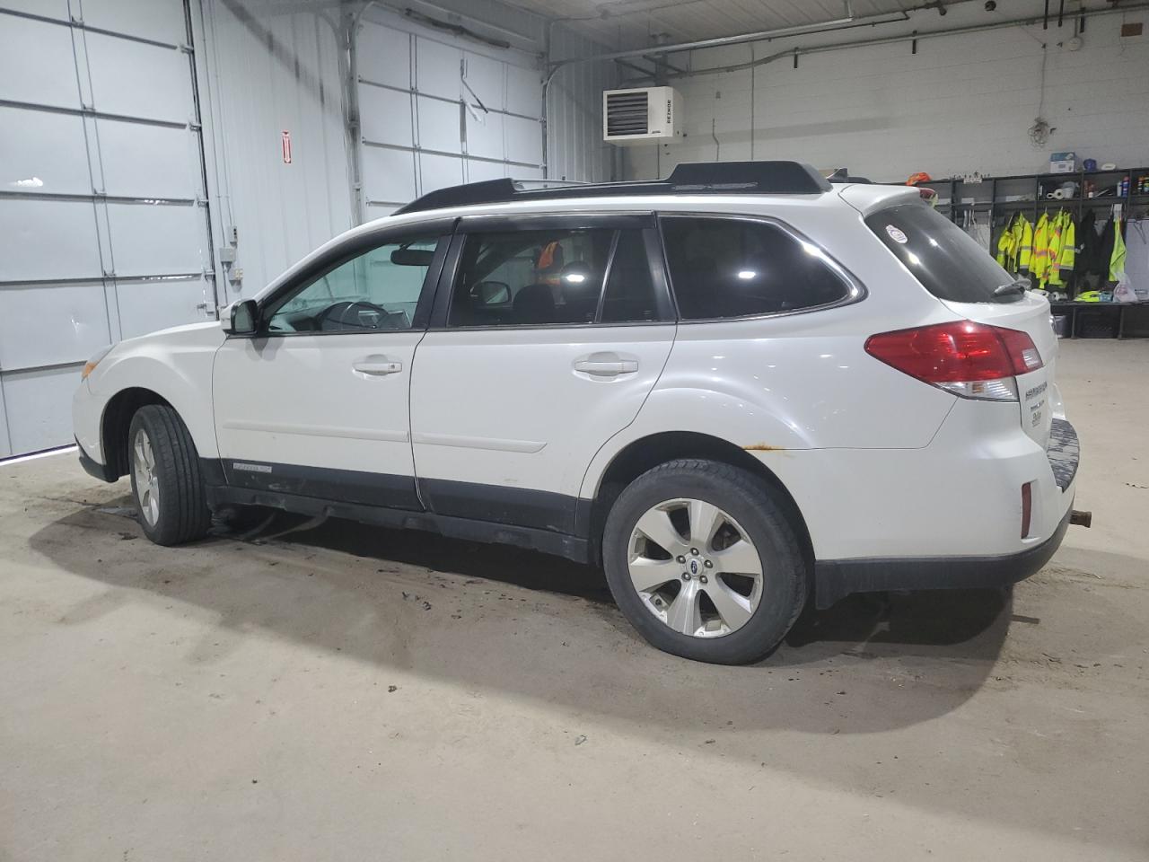 Lot #3051416642 2012 SUBARU OUTBACK 3.