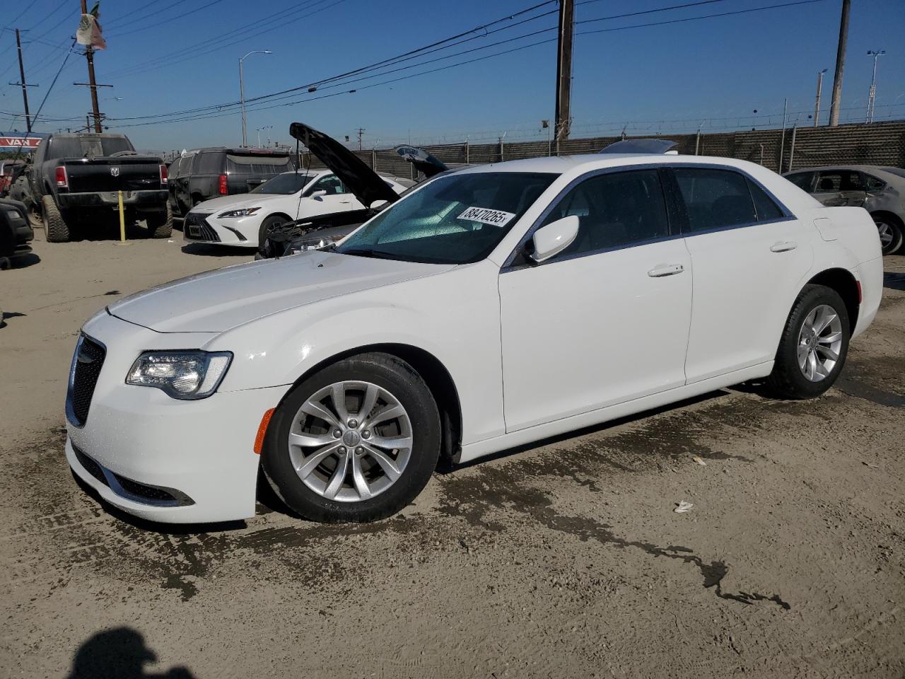 2C3CCAAG3JH330982 CHRYSLER 300 TOURIN 2018