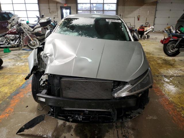 2019 HYUNDAI ELANTRA SE - 5NPD74LF6KH482662