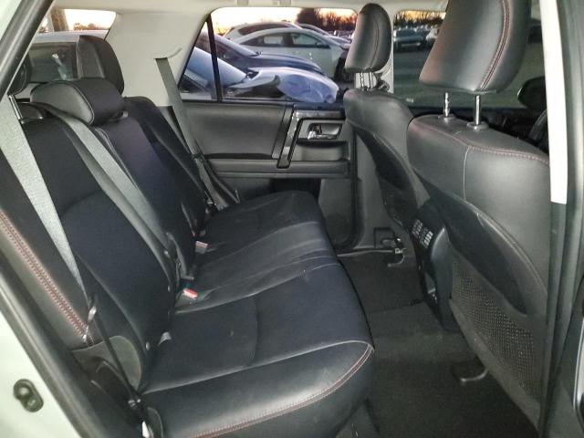 2023 TOYOTA 4RUNNER SE - JTERU5JR0P6209327