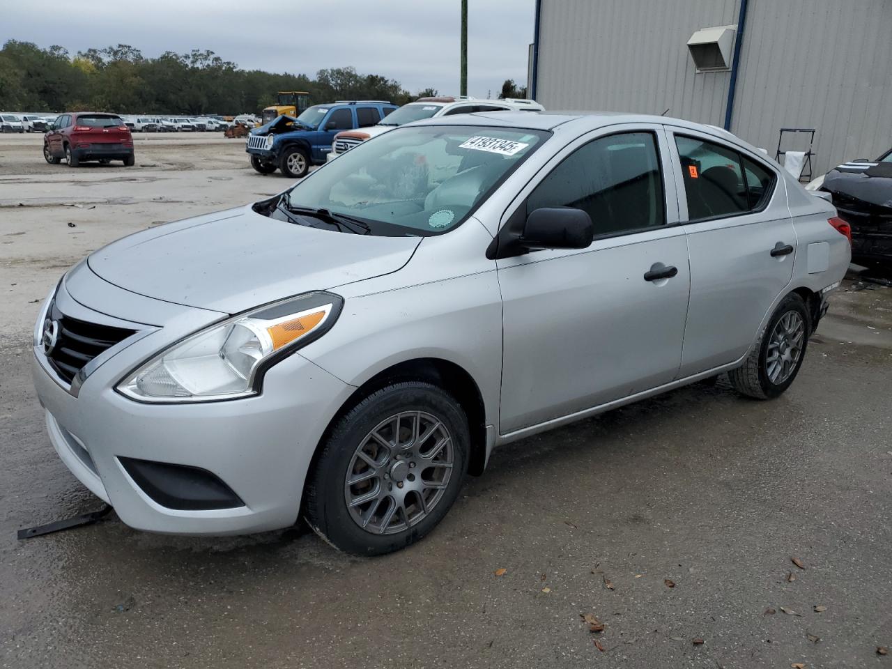  Salvage Nissan Versa