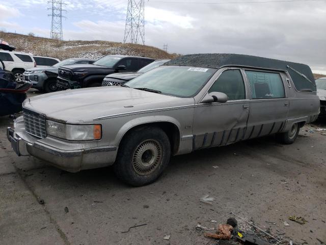 CADILLAC FLEETWOOD 1995 gray  gas 1G6DW52P7SR707766 photo #1