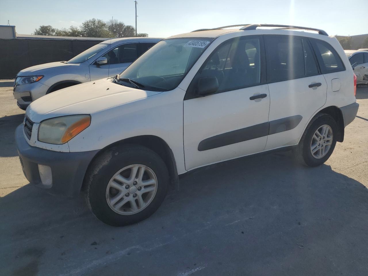  Salvage Toyota RAV4