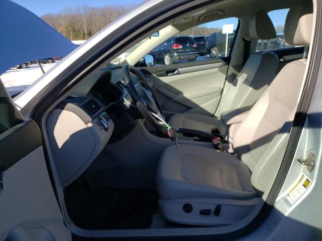 2015 VOLKSWAGEN PASSAT S 1VWAT7A39FC030115