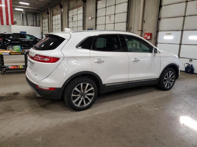 VIN 5LMTJ3DH4KUL02410 2019 LINCOLN MKC no.3