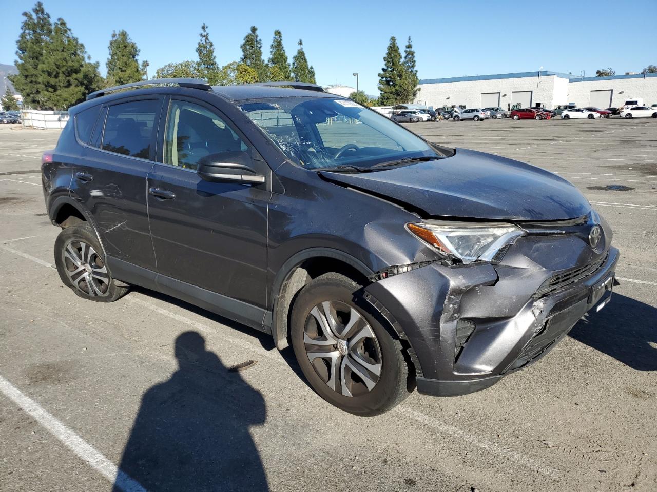 Lot #3048337723 2017 TOYOTA RAV4 LE