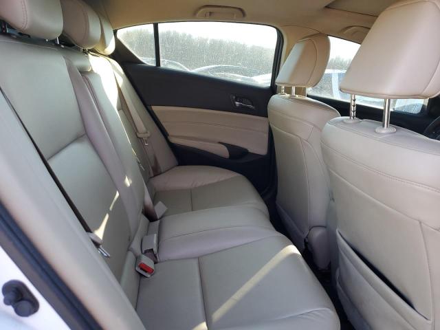 2016 ACURA ILX BASE W - 19UDE2F31GA010302