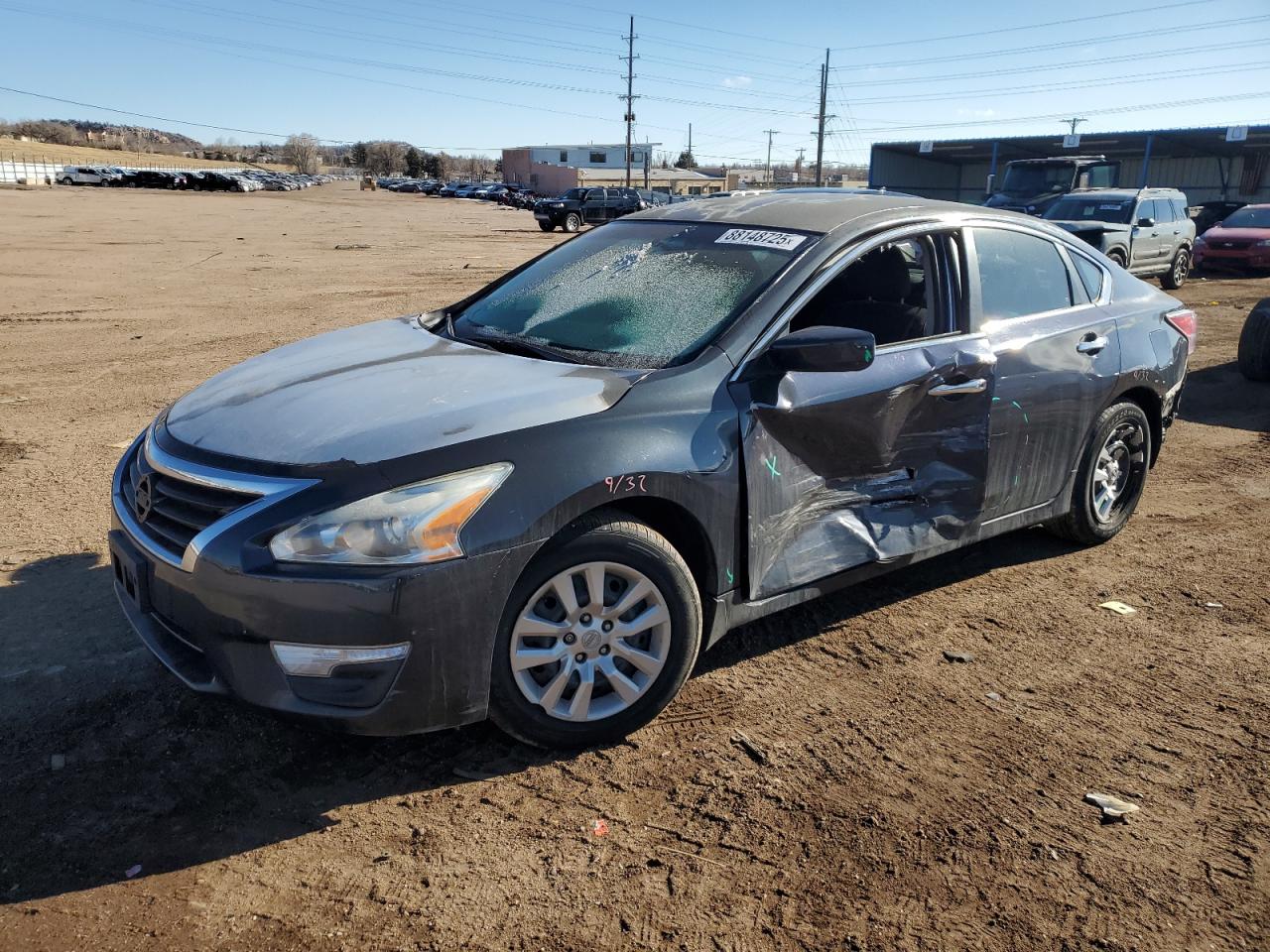  Salvage Nissan Altima