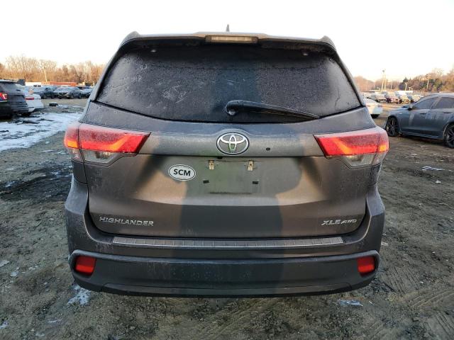 2018 TOYOTA HIGHLANDER 5TDJZRFH3JS523409