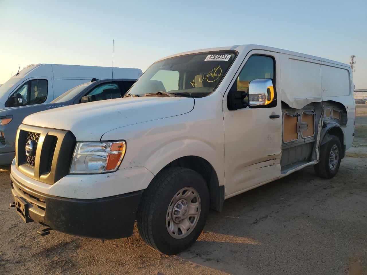  Salvage Nissan Nv