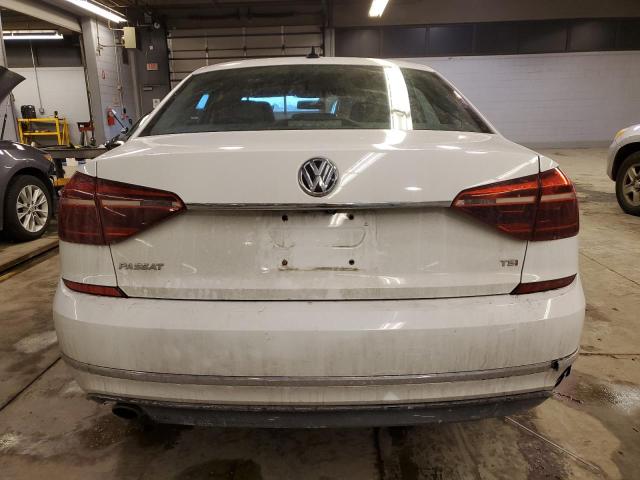 2017 VOLKSWAGEN PASSAT R-L - 1VWDT7A31HC003507