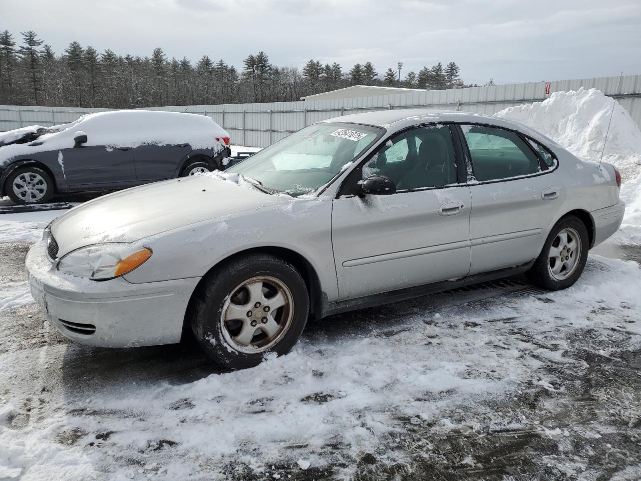  Salvage Ford Taurus Ses