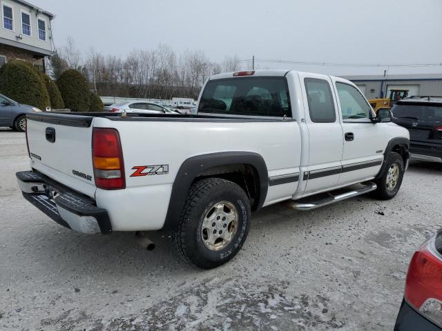 CHEVROLET SILVERADO 2002 white 4dr ext gas 2GCEK19T221379366 photo #4