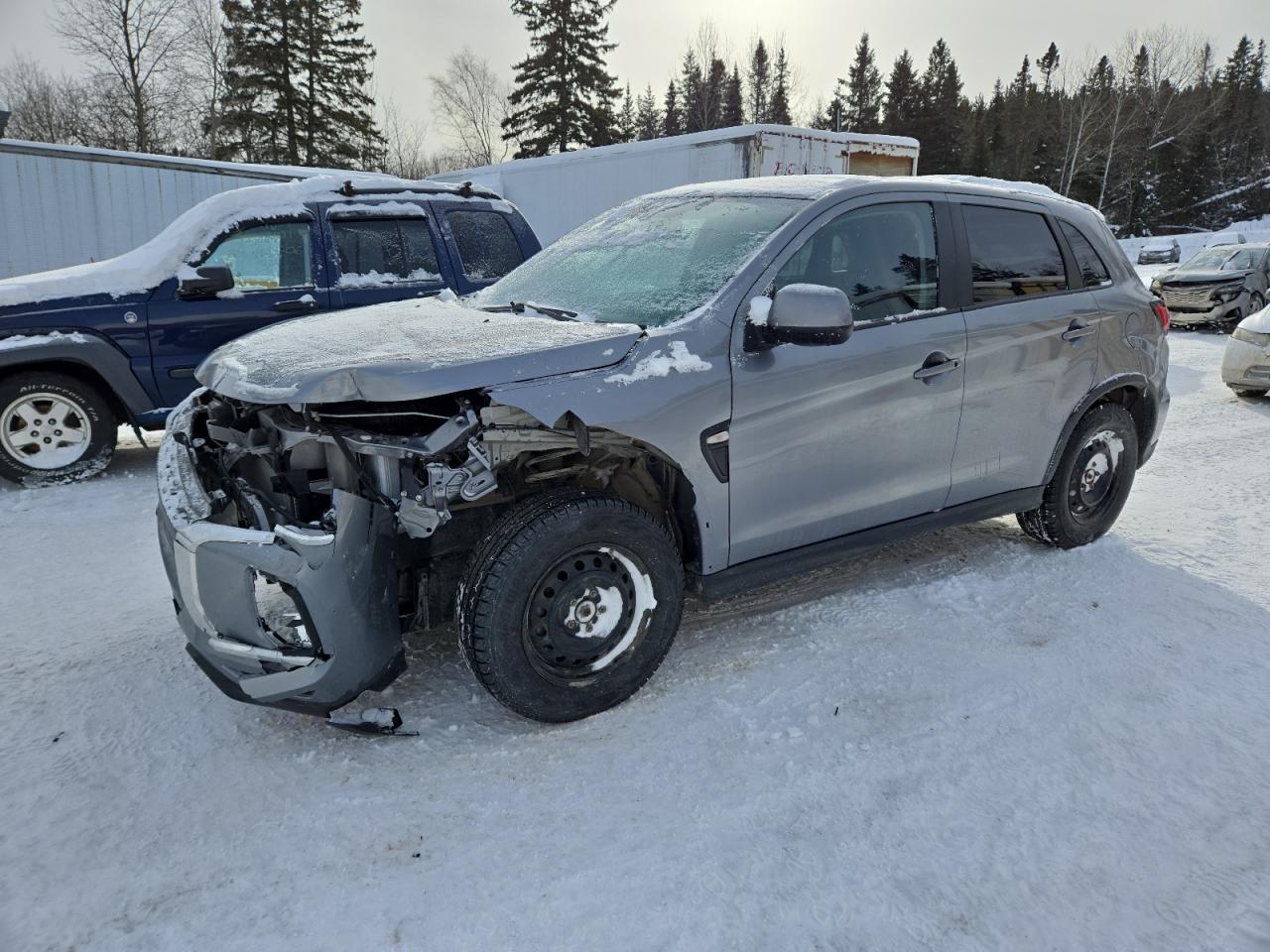 MITSUBISHI RVR ES