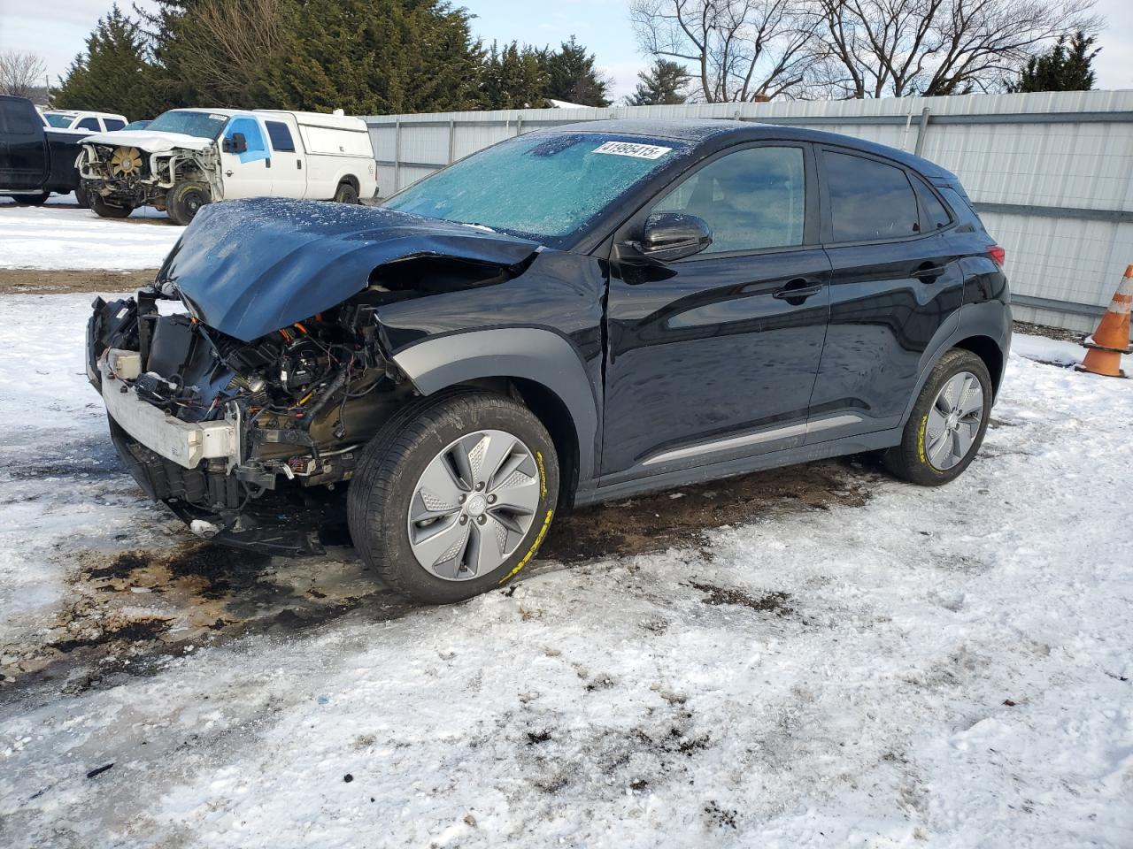  Salvage Hyundai KONA