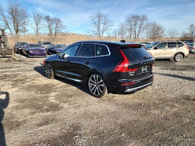 VOLVO XC60 ULTIM 2023 black  gas YV4L12RA6P1225669 photo #3