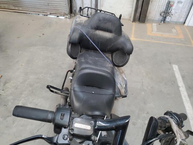 2022 HARLEY-DAVIDSON FLTRK - 1HD1KZF21NB654768